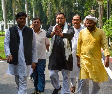 Tejashwi Yadav attacks CEC Gyanesh Kumar after Mahagathbandhan march in Patna