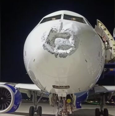 Lightning strike damages nose of aircraft en route from Patna to Lucknow; DGCA orders probe