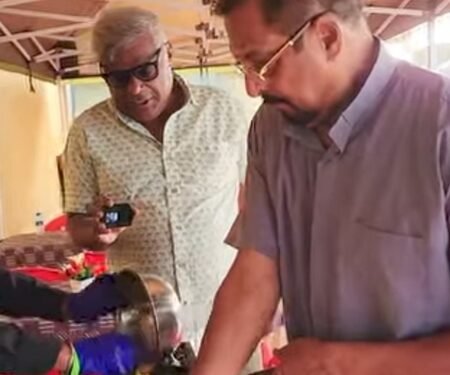 Ashish Vidyarthi revisits fond memories with Nana Patekar, shares video of actor making an omelette