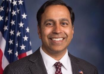 Samosa Caucus set to shrink as two Indian Americans exit