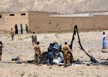 Two Pakistani army pilots killed after training aircraft crashes in Quetta