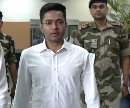 Calcutta HC declines urgent hearing on Abhishek Banerjee’s plea against media coverage on probes