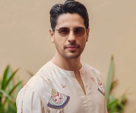 Sidharth Malhotra suffers leg injury while rehearsing for an action sequence
