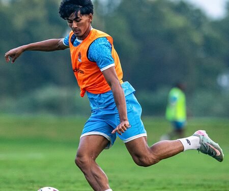 ‘I believe our team can compete for title’: Dermitzakis sets ambitions as Punjab FC open ISL campaign