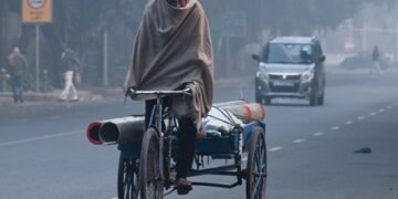 Delhi-NCR sees cooler October weather after rain; temp likely to remain mild