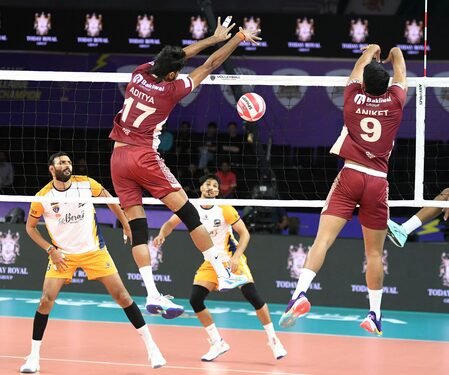 Delhi Dynamites seal Super 6 berth, Punjab AeroStrikers sweep Rajasthan Spikers in VCL