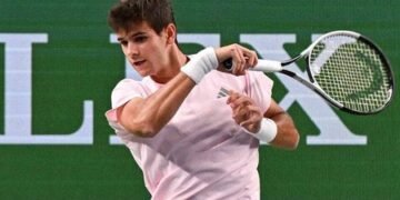 Jodar sinks Ruud to become youngest Shanghai semifinalist