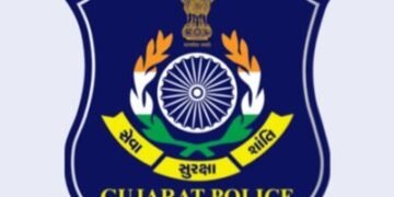 Gujarat Police arrest 10 in robbery-murder case