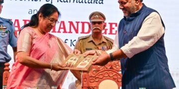 CM Shivakumar welcomes Sudha Yadav, the second woman Governor of Karnataka