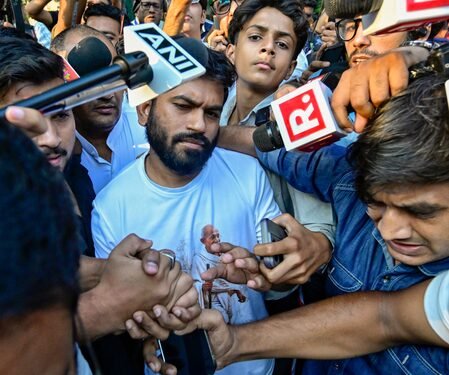 Delhi Police invoke ‘prohibitory’ orders to stop CJP’s Tiranga Yatra; founder Dipke, student activist Neha Bora detained (Lead)