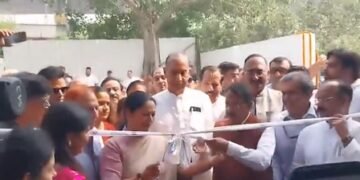 Delhi CM Rekha Gupta flags off waste collection vehicles in six Central Zone wards