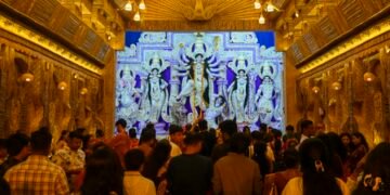 Bengal: Several injured in stampede-like situation at Durga Puja pandal in Kolkata, no casualties reported