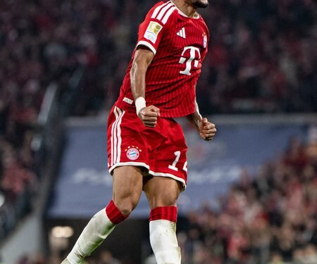 Diaz hat-trick powers Bayern past Leipzig to reclaim Bundesliga lead