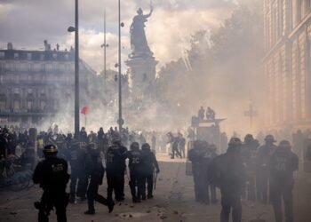 Over 2,000 arrested during protests across France