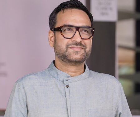 Pankaj Tripathi celebrates Durgashtami, Dussehra in Kolkata: You can feel the city’s soul