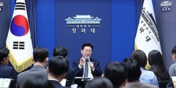 South Korean President says wartime operational control must be retaken at early date