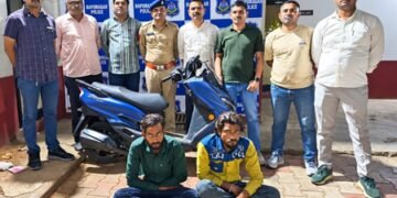 Gujarat: Heroin worth Rs 24.82 lakh seized, two held