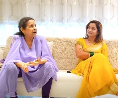 Ankita Lokhande bumps into ‘Pavitra Rishta’ co-star Usha Nadkarni at Faisu’s reception, expresses concern over her health