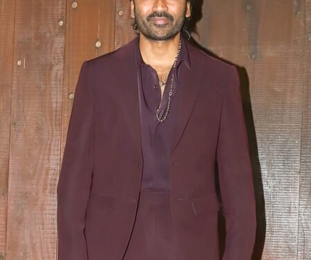 When Dhanush picked Sonam Kapoor as a better co-actor than Sara Ali Khan