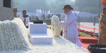 Amit Shah pays tribute to police martyrs, flags off motorcycle rally on Police Commemoration Day