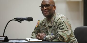 USFK commander calls for more frequent combined drills with South Korea throughout year