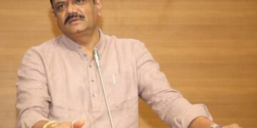 Gujarat govt raises Gram Sevaks’ travel allowance as field duties expand