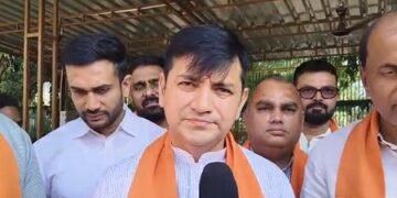 Gujarat minister, leaders pray at temple; service-oriented activities planned on HM Shah’s birthday