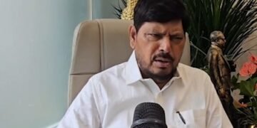 ‘We failed to achieve 400-paar target, should we allege vote theft’: Athawale hits out at Oppn