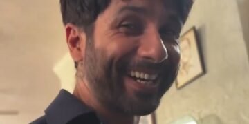 Shahid Kapoor ‘promptly breaks out of character’ after wrapping up ‘Farzi 2’ shoot