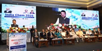 Maharashtra to unveil independent chemical policy in November: CM Fadnavis