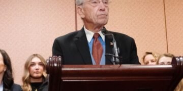 US senators press Trump administration to release Baltic aid