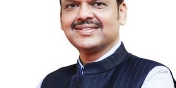 Maha absorbs first batch of Navy Agneepveers as police constables: CM Fadnavis