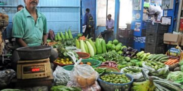 Prices of fruits, vegetables soar in Bengal retail markets ahead of Kojagori Laxmi Puja