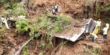 TN rains: Nilgiris on red alert; tourists urged to avoid Ooty hill routes