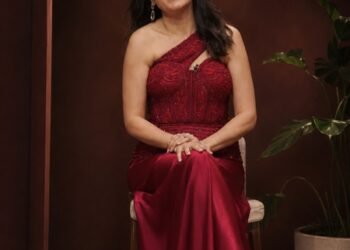 Mini Mathur laughs hysterically as she reunites with ‘The Alliance’ contestants