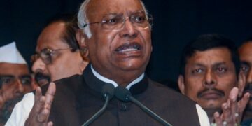 MP: BJP stages protest in Bhopal over Kharge’s remarks against PM Modi