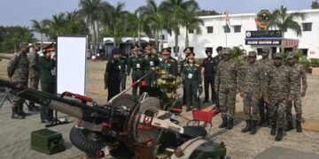 Vietnam People’s Army’s delegation of 10 Young Officers visit defence establishments in India