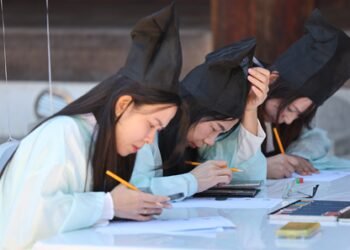 People with migrant background take up 5.4 pc of South Korean population in 2025