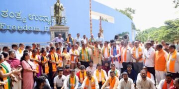 K’taka BJP stages protest over Kharge’s remarks on PM Modi’s father, demands apology