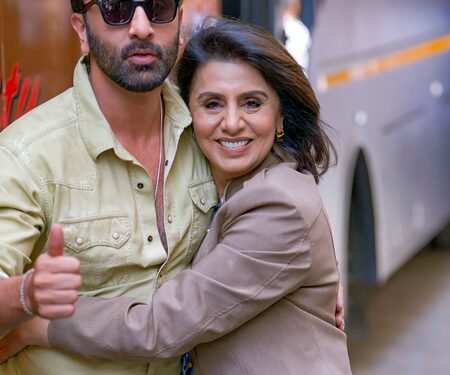 When Neetu Kapoor described the Ideal woman for son Ranbir Kapoor