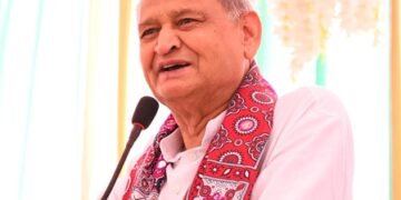 ‘Relationship-based idioms common in India’: Ashok Gehlot defends Kharge