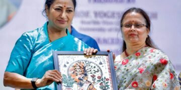 CM Gupta inaugurates new academic block at her alma mater Daulat Ram College