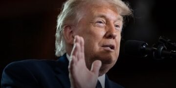 Trump announces $1 million reward for voter fraud tips ahead of midterms
