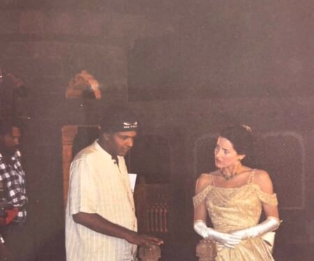 Rachel Shelley recalls Ashutosh Gowariker’s calm demeanour during ‘Lagaan’ shoot