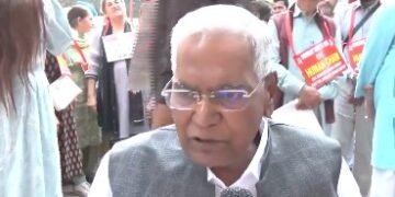 CPI stages protest against CEC, demands SIR rollback and resignation