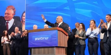 Israel elections: Parties explore possible scenarios as half a million votes yet to be counted