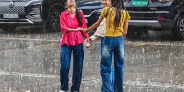 Rain likely in Delhi-NCR till Nov 1 due to Cyclone Arnab; pollution levels turn poor
