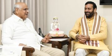 Gujarat visit goes beyond exploring investment opportunities: Haryana CM