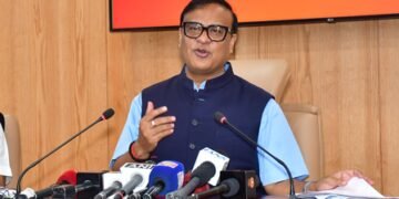 Assam CM reviews land rights, vows faster settlement for indigenous families
