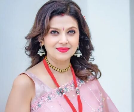 CINTAA row: Varsha Usgaonkar alleges staff is hand in glove with Poonam Dhillon, Padmini Kolhapure